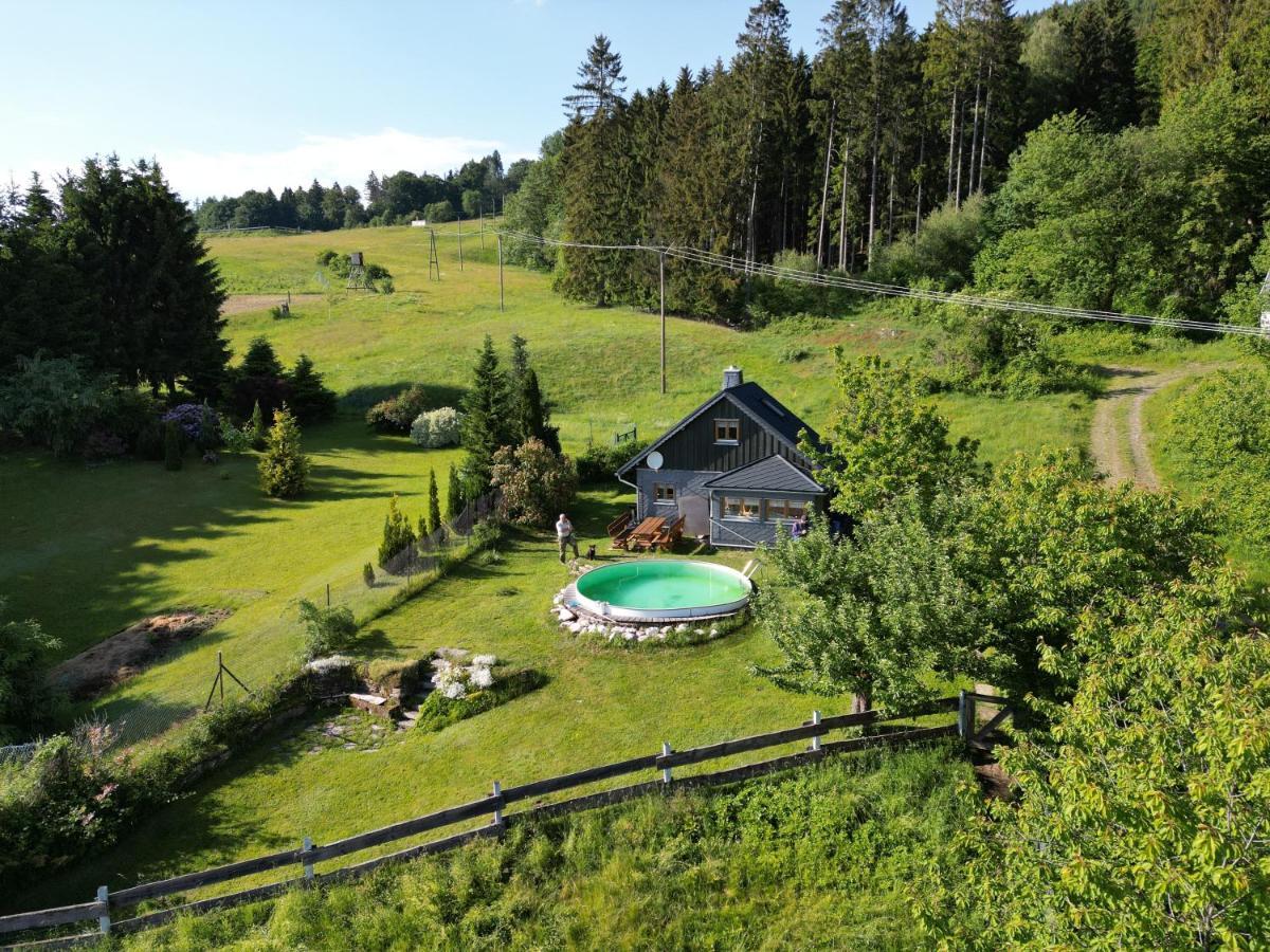 Ferienhaeuschen Blessberg Villa Schalkau Exterior photo